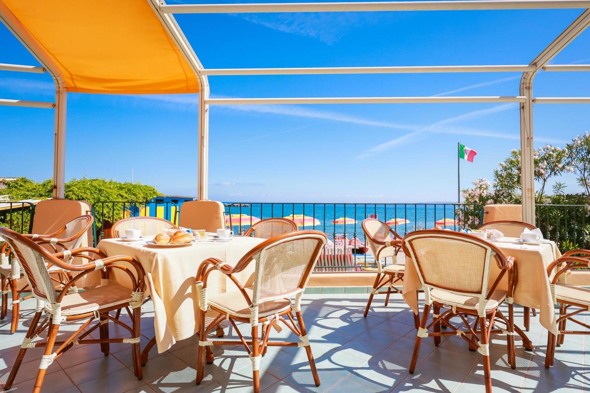 Hotel Rivamare Ischia Ngoại thất bức ảnh
