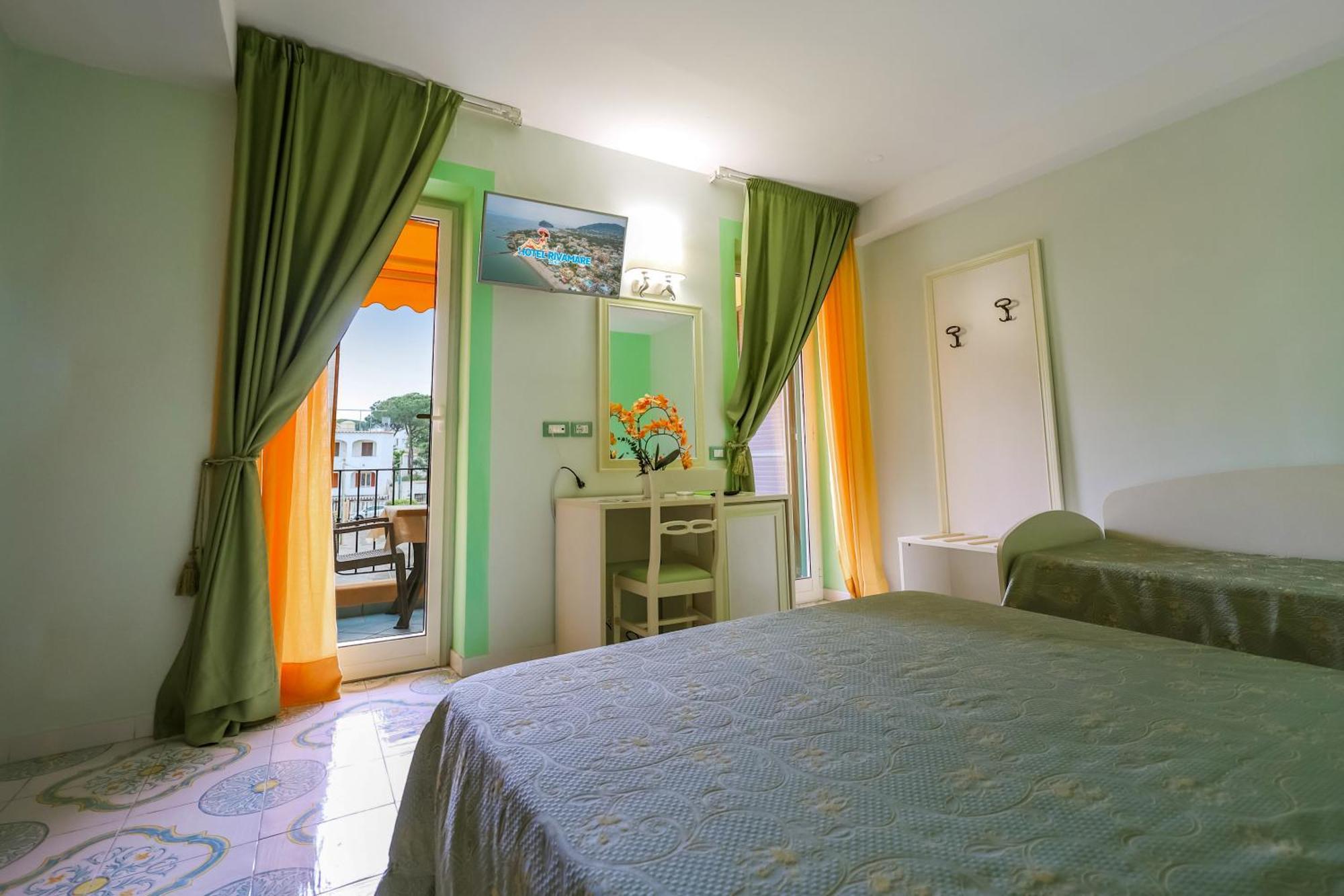Hotel Rivamare Ischia Ngoại thất bức ảnh