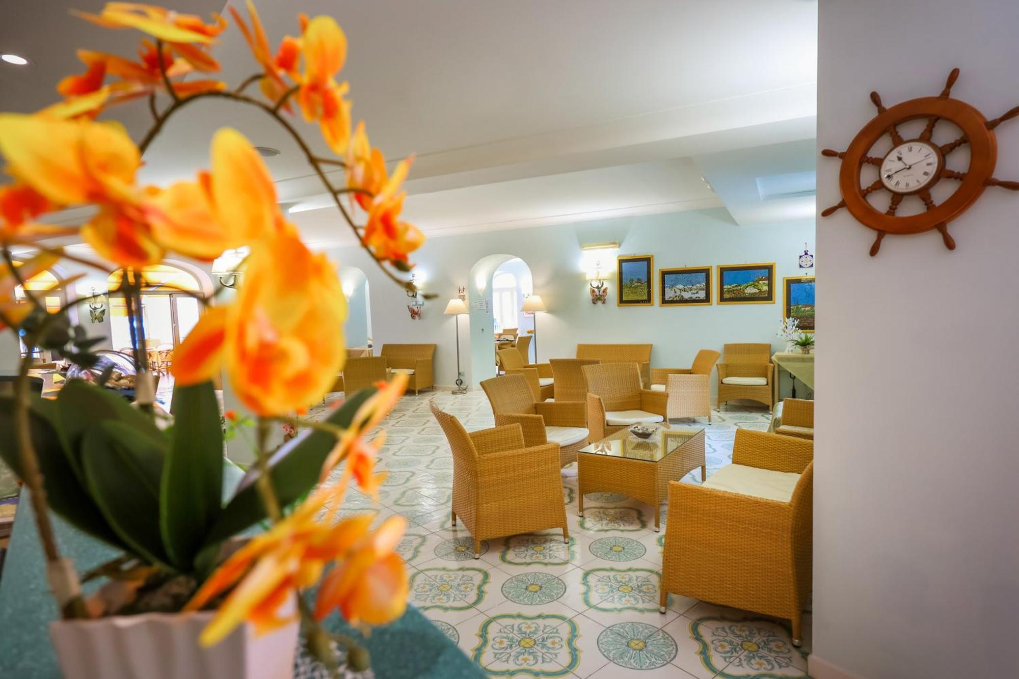 Hotel Rivamare Ischia Ngoại thất bức ảnh